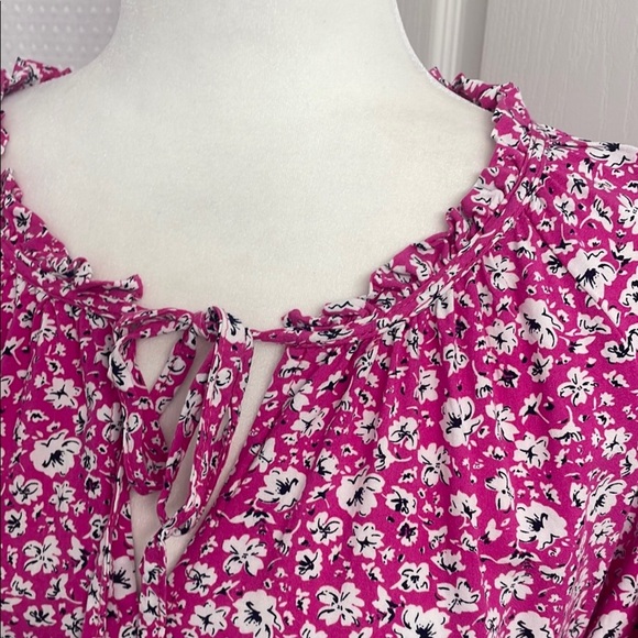 Bohemian Long Sleeve Blouse Pink with White Flowers Ruffles & Tie Front Size M - Picture 3 of 5